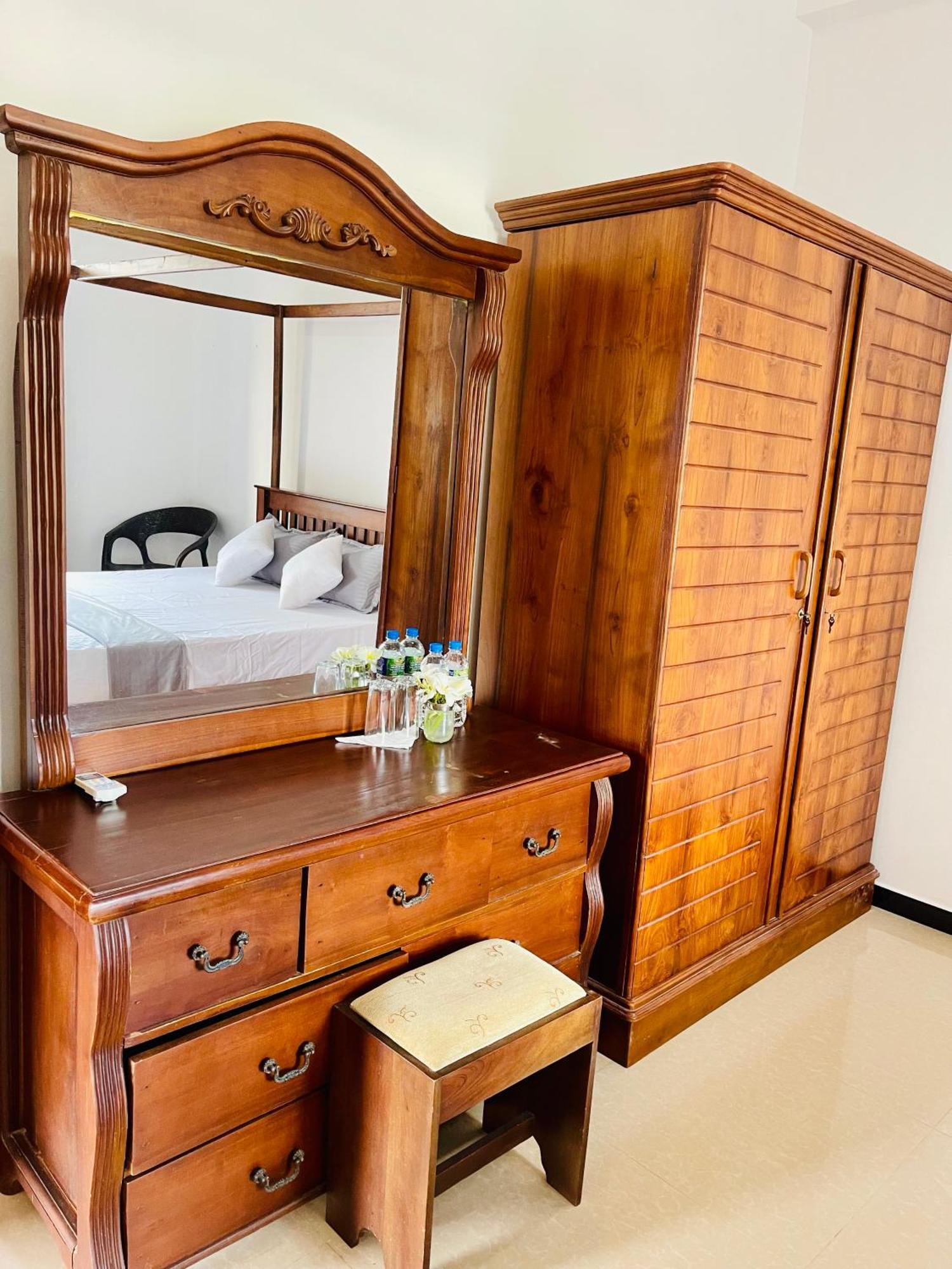 Sand & Surf Guest House Negombo Zewnętrze zdjęcie