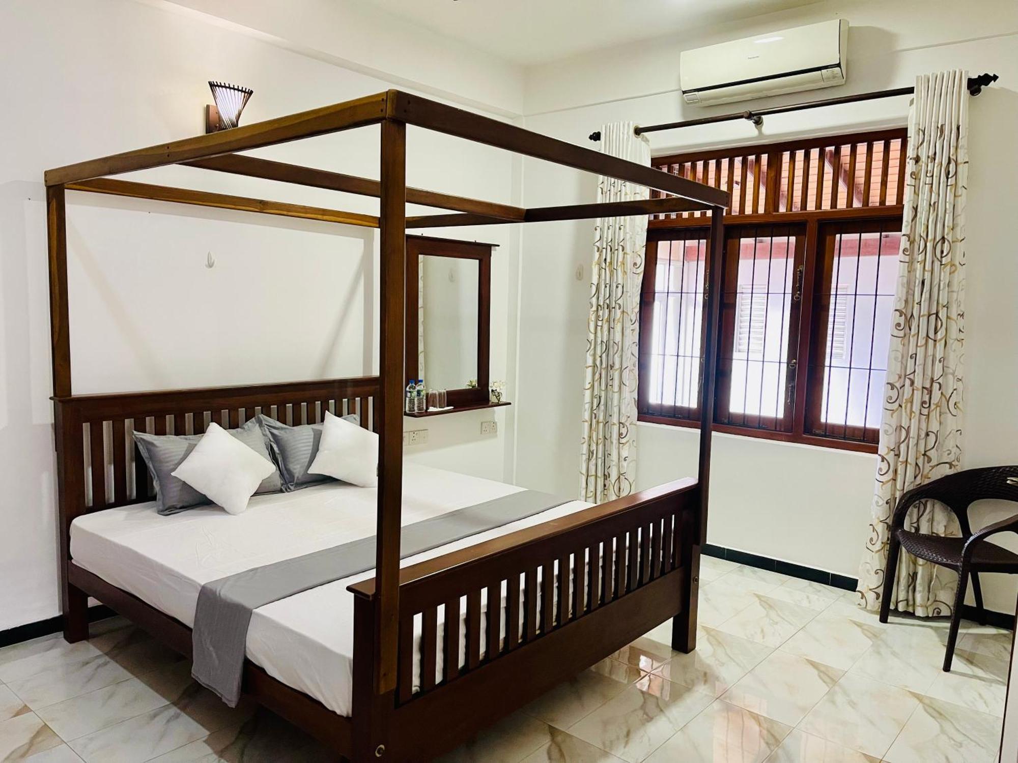 Sand & Surf Guest House Negombo Zewnętrze zdjęcie