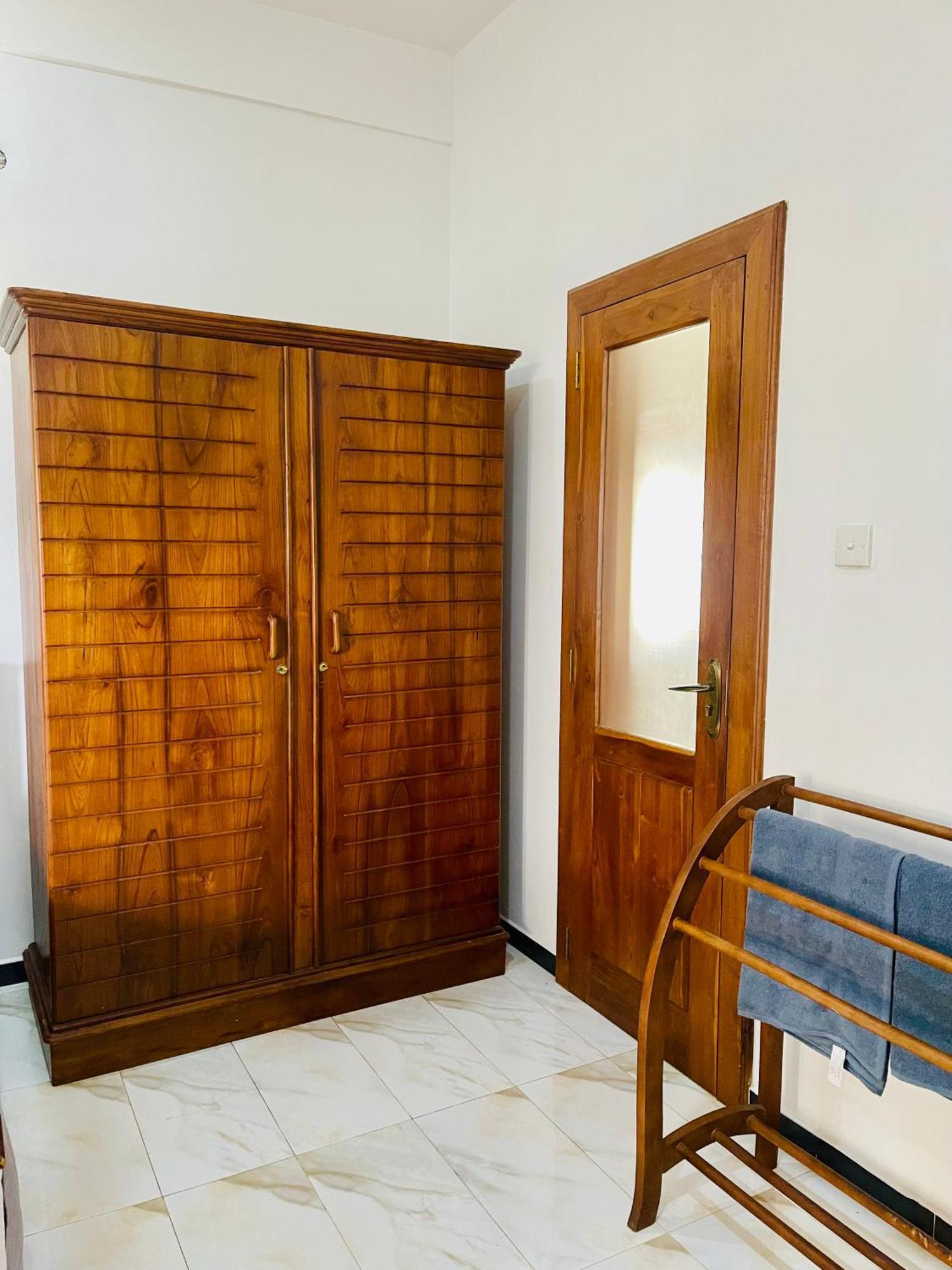 Sand & Surf Guest House Negombo Zewnętrze zdjęcie
