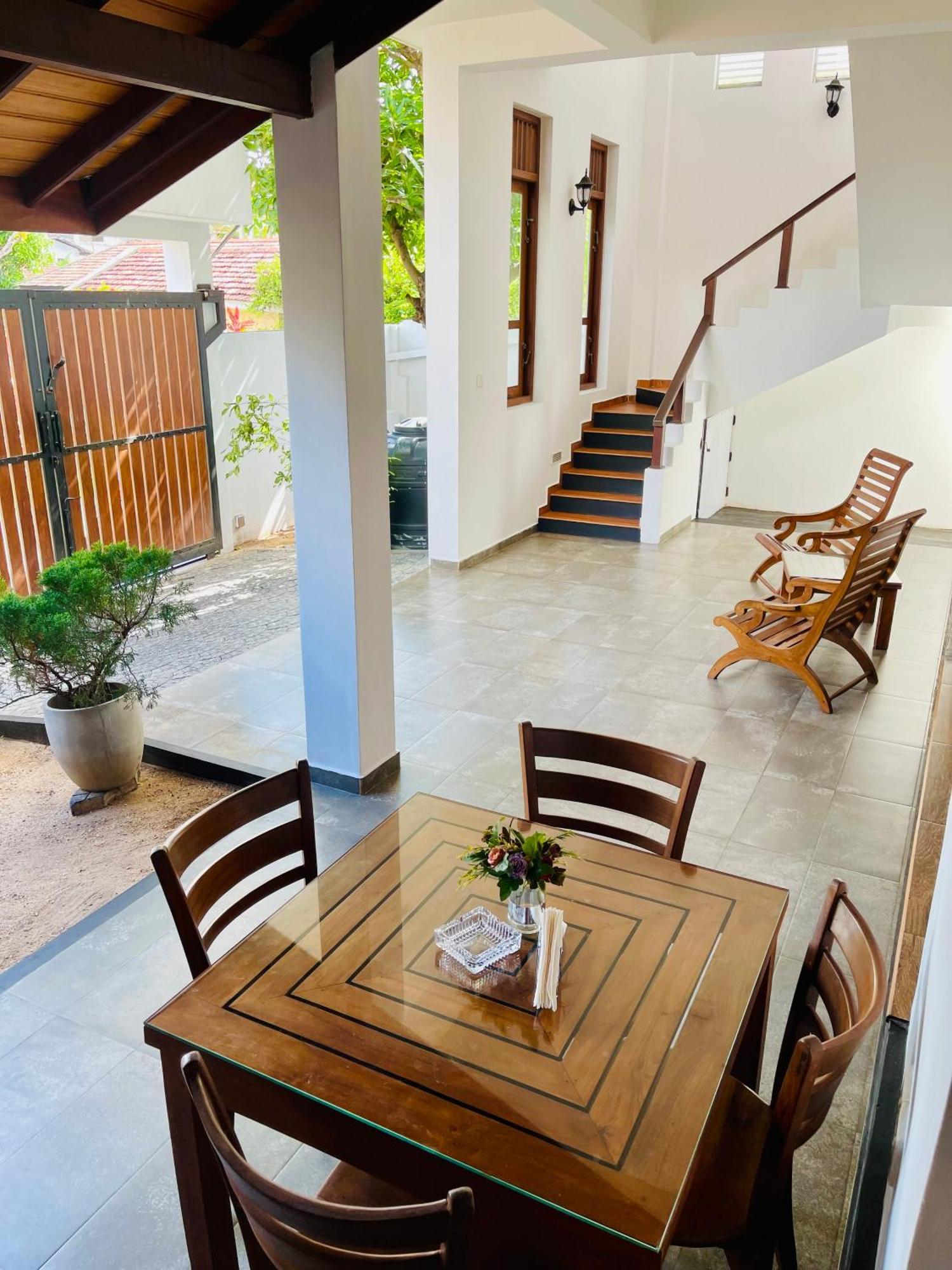 Sand & Surf Guest House Negombo Zewnętrze zdjęcie